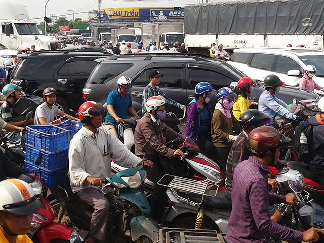 Cơ chế đặc thù để TP.HCM bứt phá: Tiền và người!