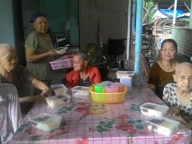 Bán nhà lập mái ấm nuôi dưỡng người dưng