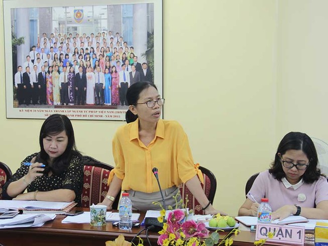 Bản photocopy màu cũng được chứng thực