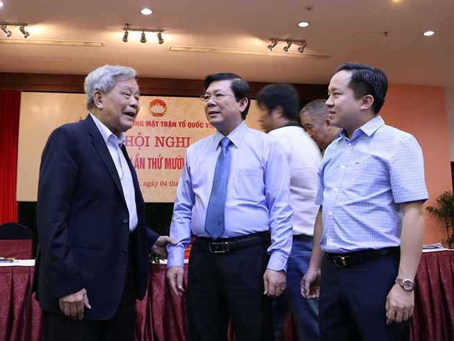 Muốn chống tham nhũng phải kiểm soát quyền lực
