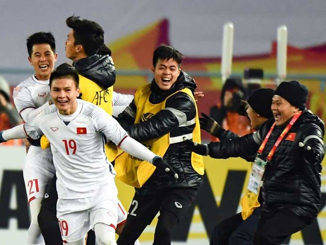 Đánh bật ‘thế hệ vàng’ Qatar