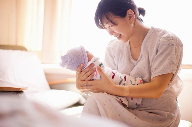 Nghỉ thai sản một tháng đi làm lại được không?