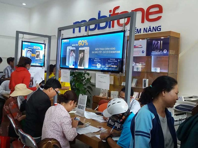 Thuê bao ĐTDĐ: Sao lại phải bổ sung ảnh?