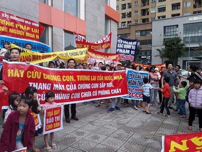 Phí bảo trì chung cư nên giao cho ai?