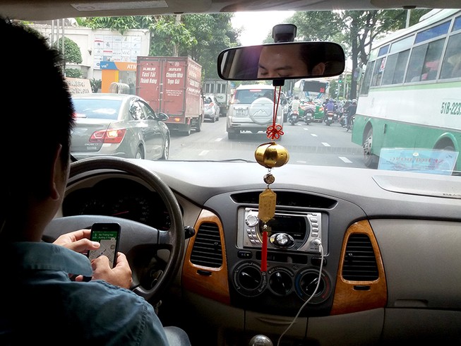 Làm sao để xác định Grab độc quyền?
