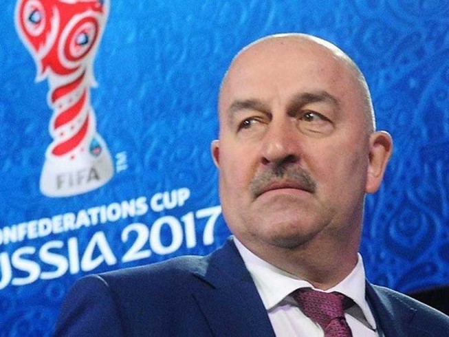 HLV Stanislav Cherchesov: ‘Hãy kiên nhẫn chờ đội tuyển Nga’