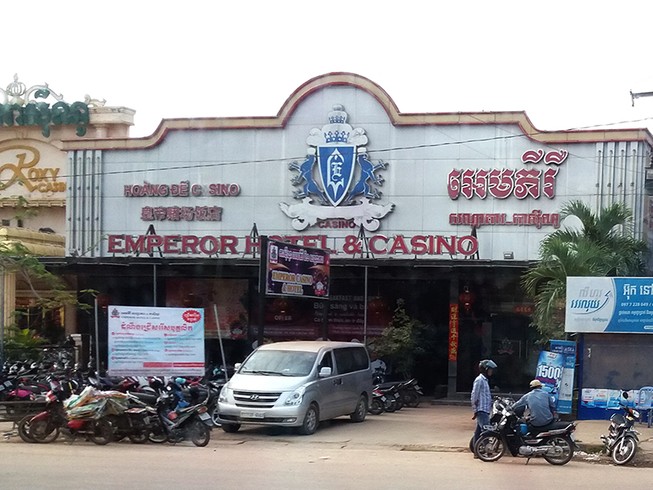 Đi casino, chỉ alô là có xe đến rước