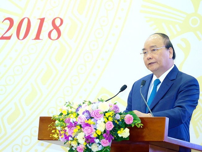 Thủ tướng: ‘Cứ sợ, né trách nhiệm thì sao phát triển’
