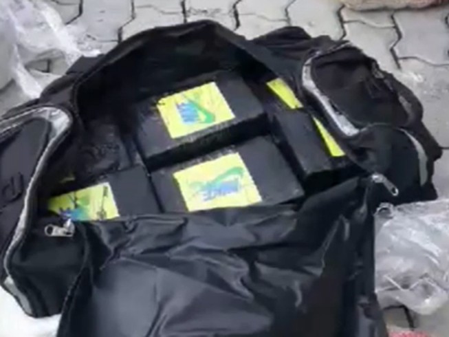 Cocaine trị giá 800 tỉ trong container phế liệu