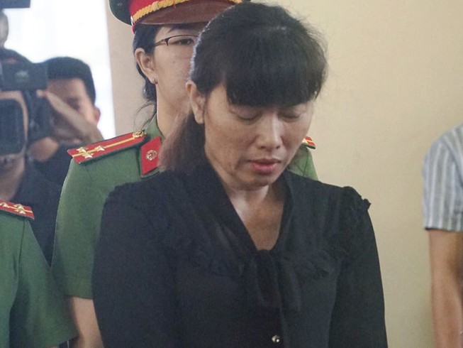 Chủ cơ sở Mầm Xanh hành hạ trẻ lãnh 3 năm tù