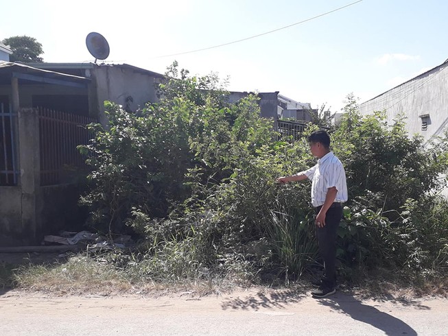 Xin cấp giấy, 8 tháng chưa xong