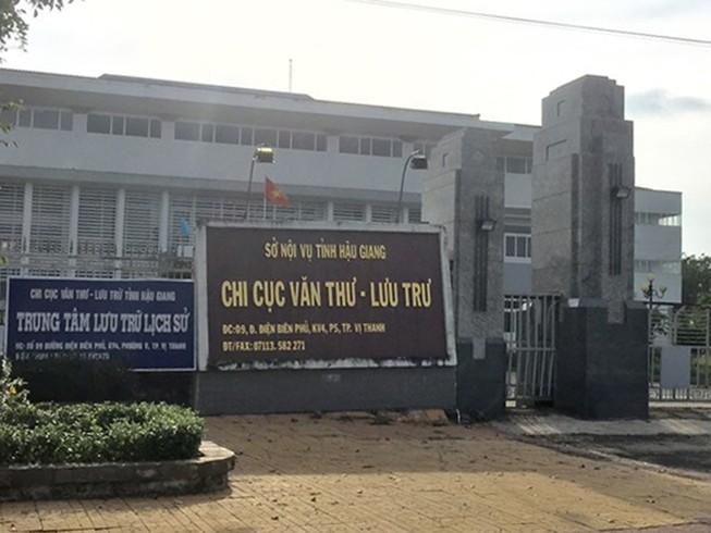 3 cán bộ thuộc Sở Nội vụ Hậu Giang bị bắt