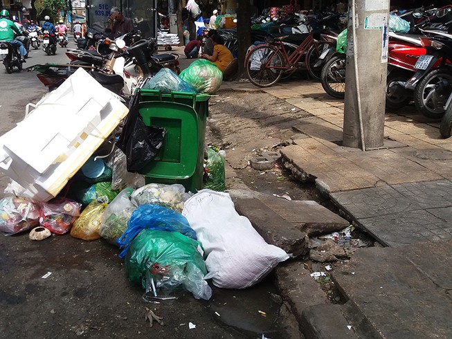 Cần ‘mở đường’ cho sáng kiến xử lý của địa phương