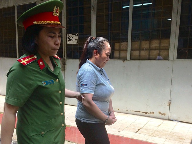 Tòa quận ‘xử nhầm’ án của thành phố