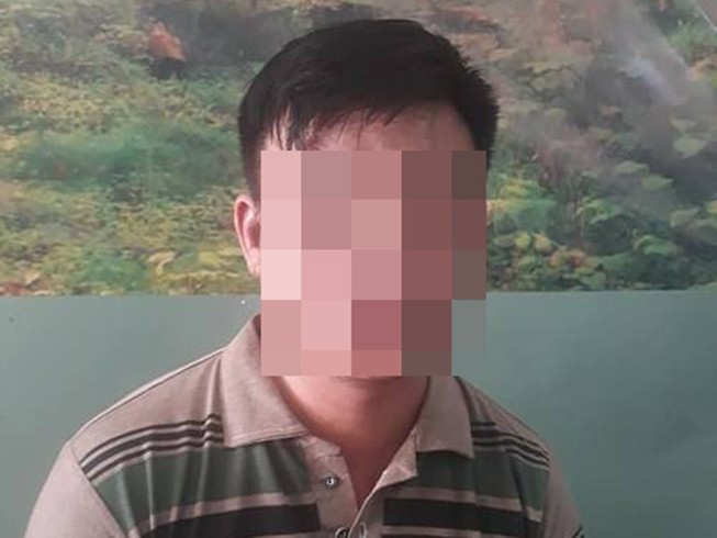 Người dân cám ơn công an đã giải cứu