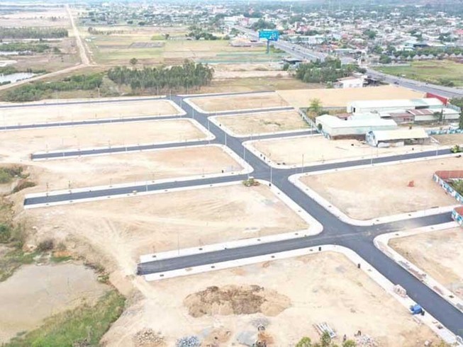 Phân lô, bán nền hai ngày trước lệnh cấm hiệu lực