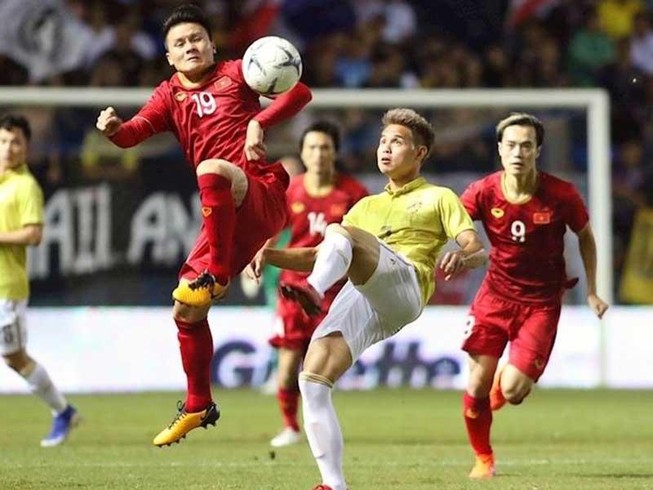 Những điểm nóng trên sân