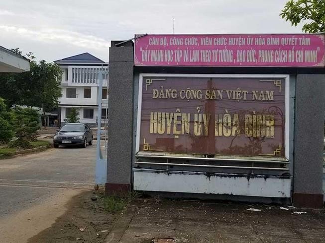 Do quy định của Đảng khác Luật Cán bộ, công chức