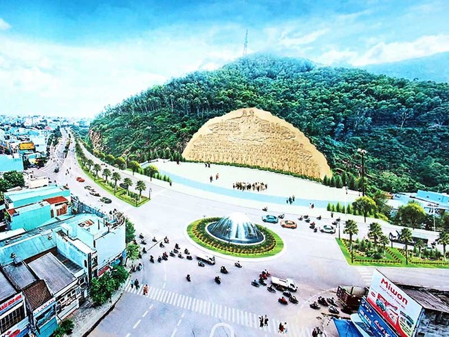 Bình Định muốn tạc bức phù điêu vào vách núi