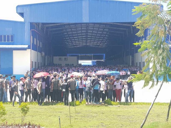 Vụ thức ăn có ‘sinh vật lạ’: Công ty nhận trách nhiệm