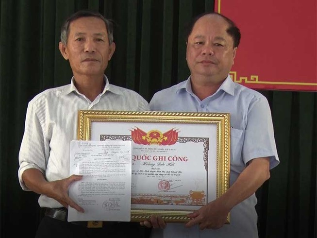 Nam sinh cứu ba mẹ con đuối nước được công nhận là liệt sĩ