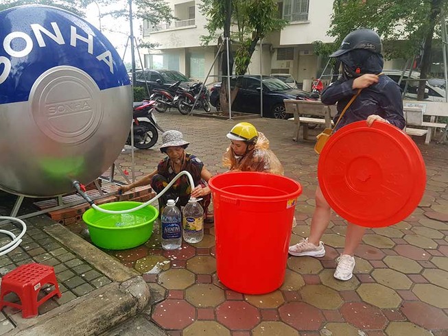 Khởi tố vụ án nước sạch sông Đà nhiễm dầu thải