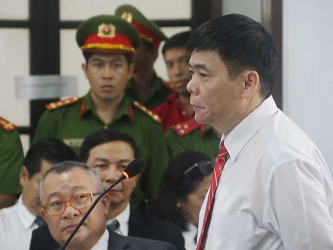 Tòa tuyên án vợ chồng ông Trần Vũ Hải