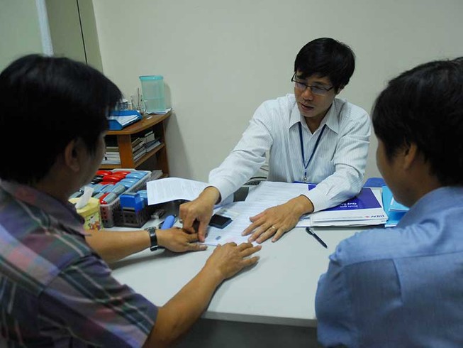 Bất cập án tuyên công chứng viên bồi thường