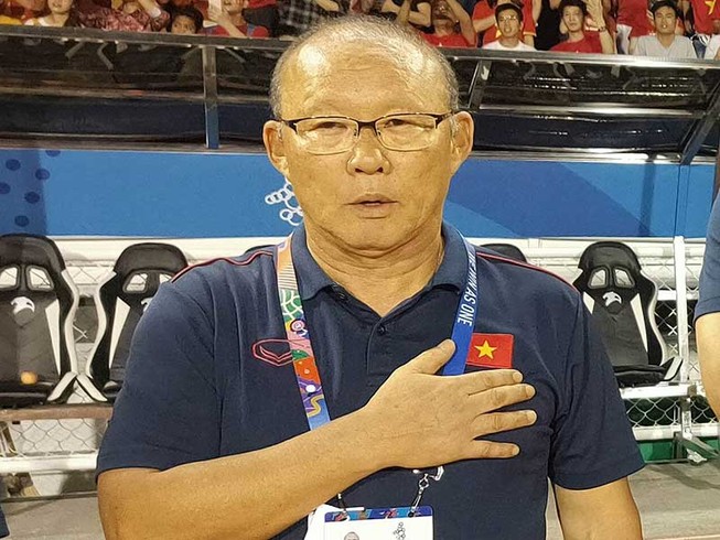 Ông Park: ‘Cầu thủ chúng tôi không bao giờ chịu đầu hàng!’