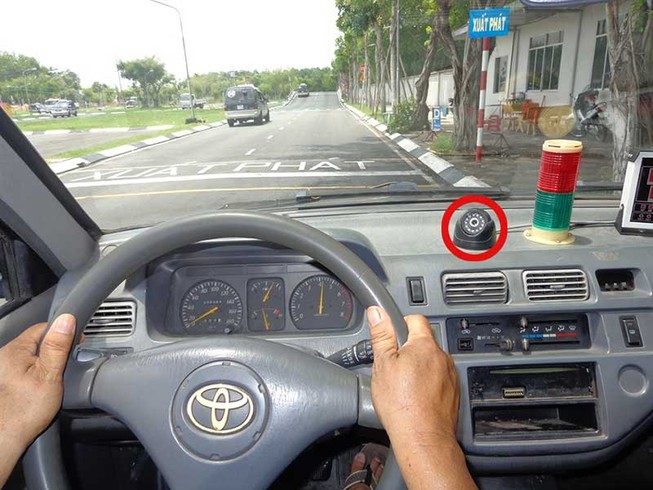Quy định mới về dạy lái xe còn nhiều vướng mắc