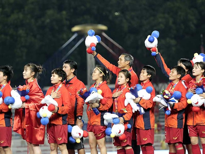 Giấc mơ World Cup của thầy trò HLV Mai Đức Chung