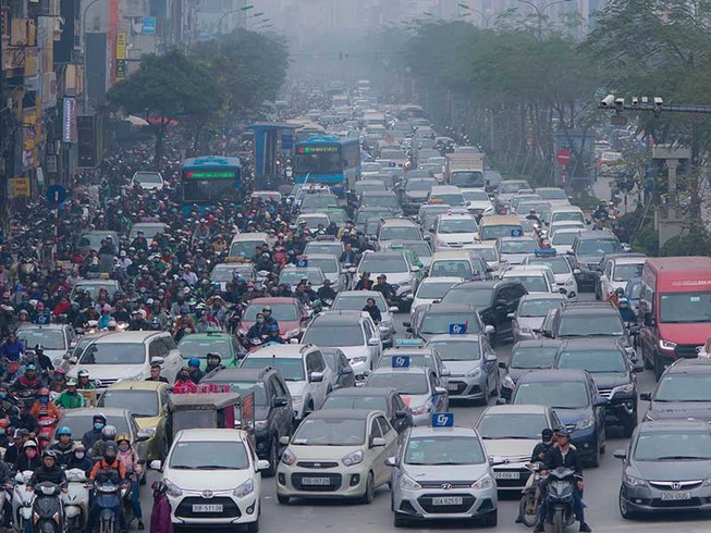 Tìm giải pháp giảm ô nhiễm ở Hà Nội và TP.HCM