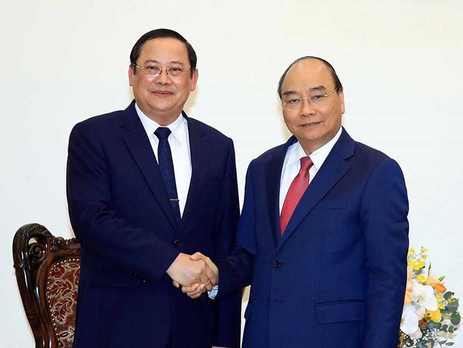 Thủ tướng Nguyễn Xuân Phúc tiếp Phó Thủ tướng Lào