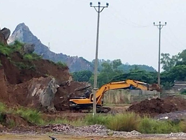 Di tích vương triều Mạc bị đục phá ngày đêm