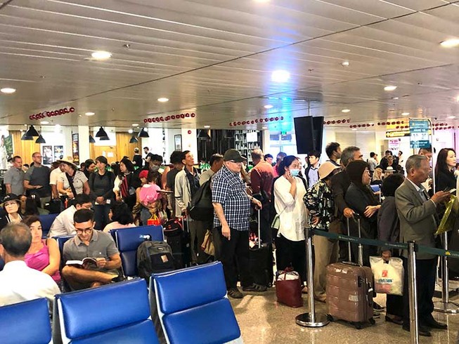 Vé máy bay tết: cục bảo còn, đại lý nói hết