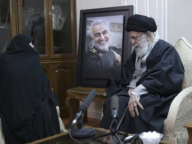 Giết tướng Iran, ông Trump đang ‘lợi bất cập hại’?