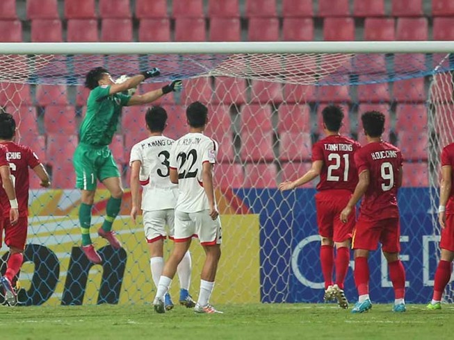 Việt Nam-CHDCND Triều Tiên (1-2): Dừng chân giữa dốc