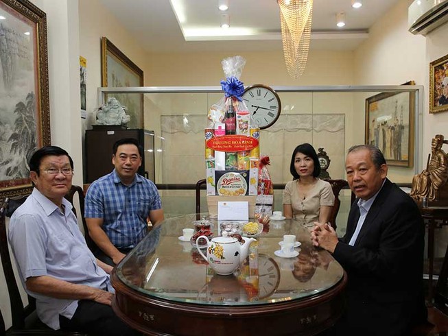 Phó Thủ tướng Thường trực thăm, chúc tết các nguyên lãnh đạo