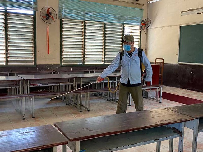 Khắp nơi ráo riết phòng, chống dịch Corona
