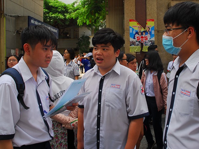 Tránh dịch nCoV: Có thể điều chỉnh thời gian thi THPT quốc gia