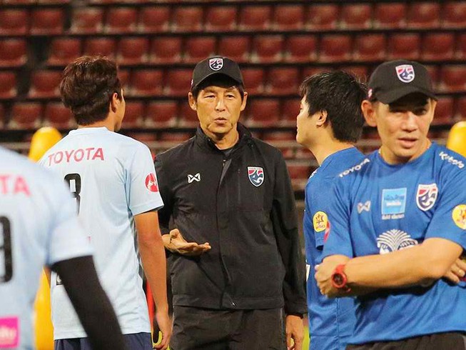 HLV Nishino: ‘Indonesia cuối bảng nhưng Thái Lan vẫn tôn trọng