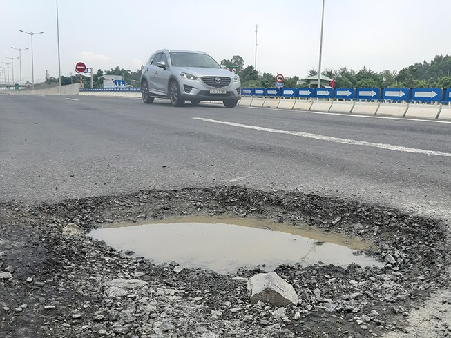 Vụ cao tốc Đà Nẵng-Quảng Ngãi: Bộ Công an khởi tố thêm 5 người