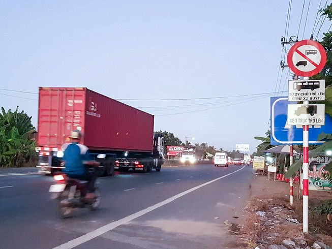 Tiền Giang lên tiếng về việc cấm xe qua Cai Lậy