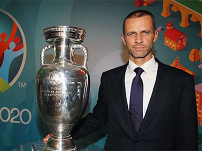 Euro diễn ra năm 2021 nhưng vẫn muốn giữ tên Euro 2020