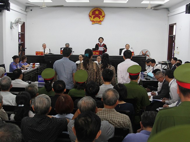 Nghi khai gian, Chi cục Thuế cảnh báo người giao dịch
