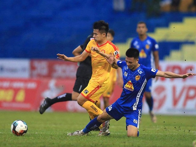 Kịch bản ở V-League và nỗi sợ trước lượt đấu cuối