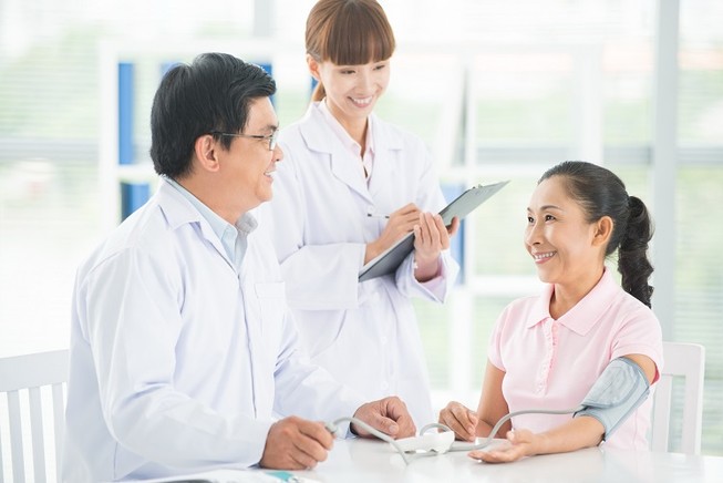 Khách hàng được Bảo lãnh viện phí khi tham gia bảo hiểm với Manulife