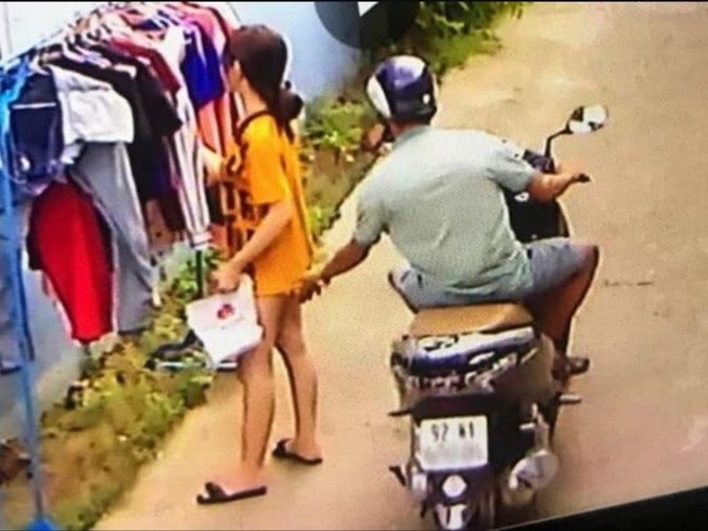 Phạt 200.000 đồng người sờ vùng kín cô gái phơi đồ