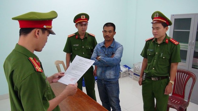 Trục lợi hơn 3 tỉ nhờ gửi máy định vị đến vùng biển xa