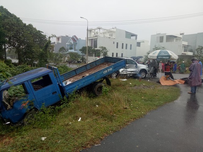 Tai nạn liên hoàn, 3 cha con thương vong